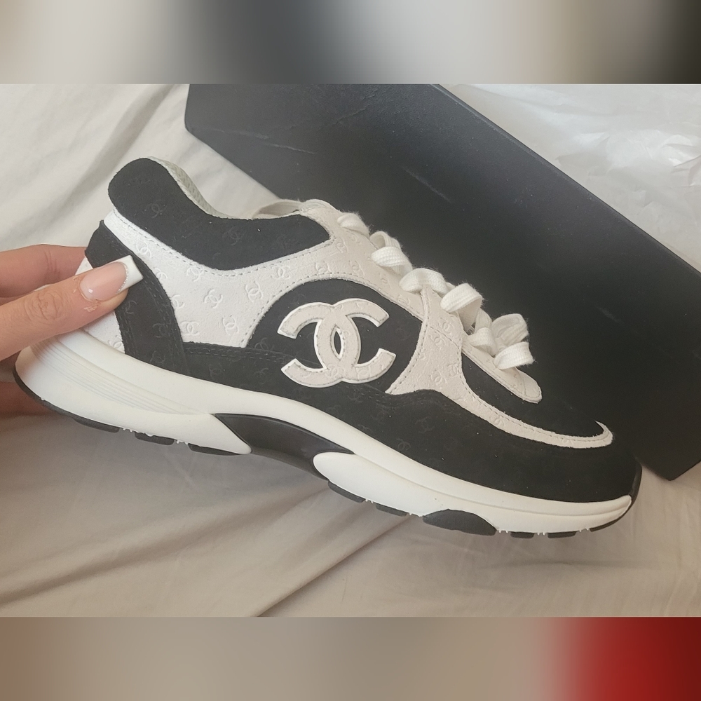 Chanel CC sneakers